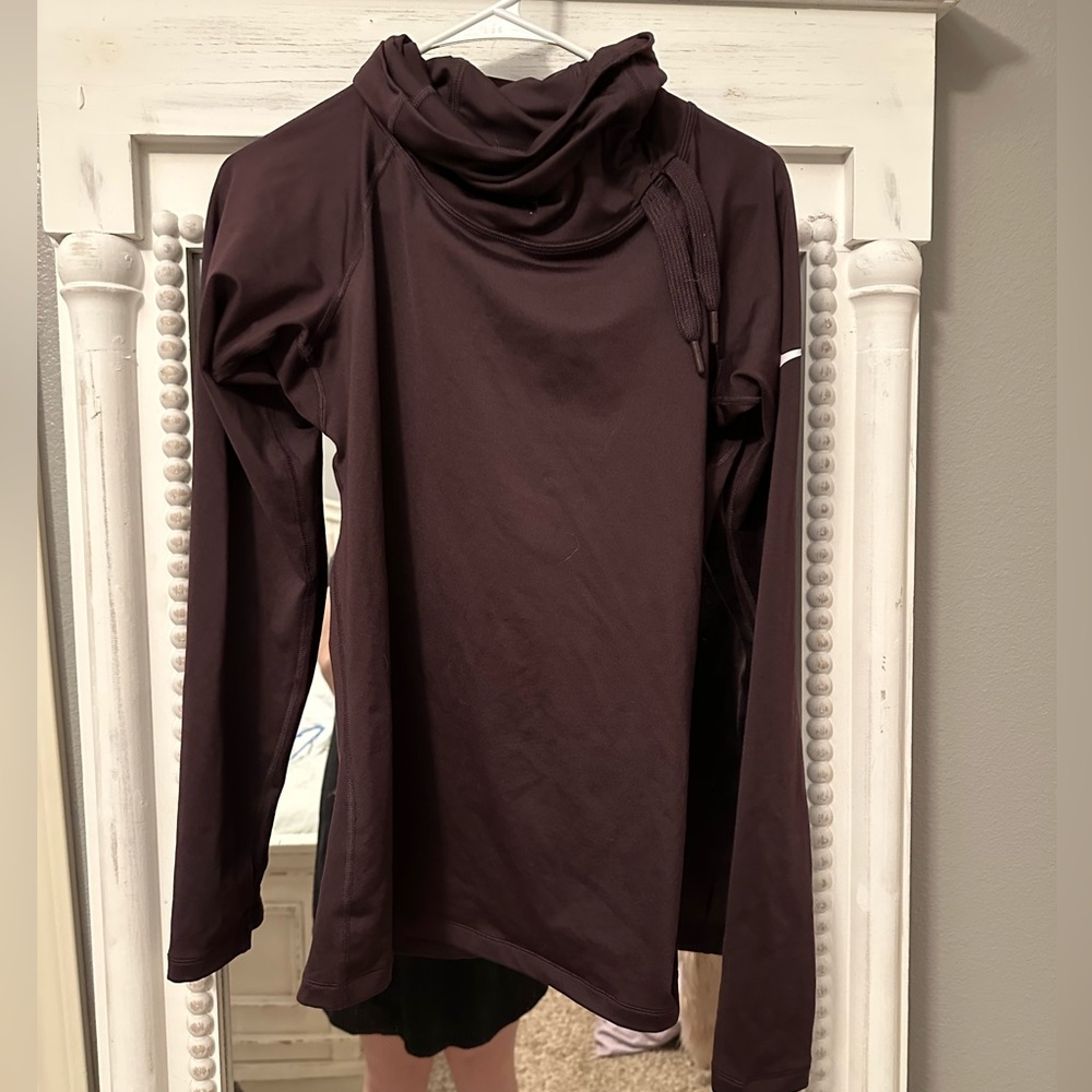 Nike pullover